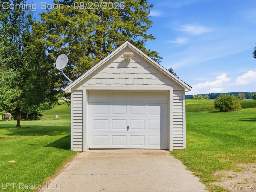 154 Bullis Road Unadilla Township, MI 48137
