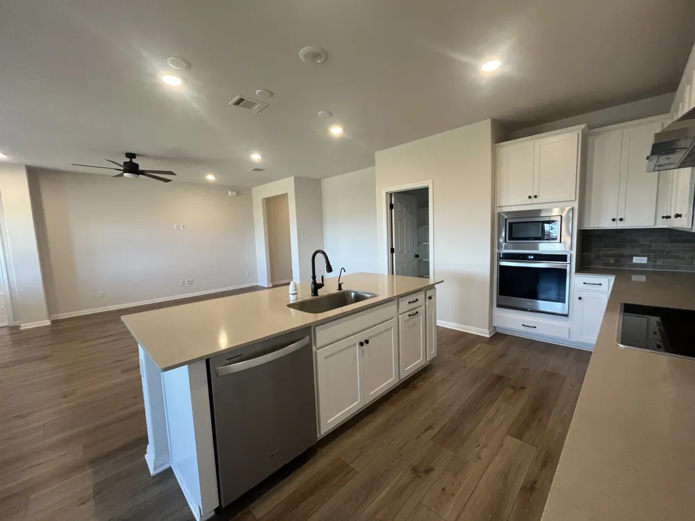 3008 Ottaviano Way Hutto, TX 78634