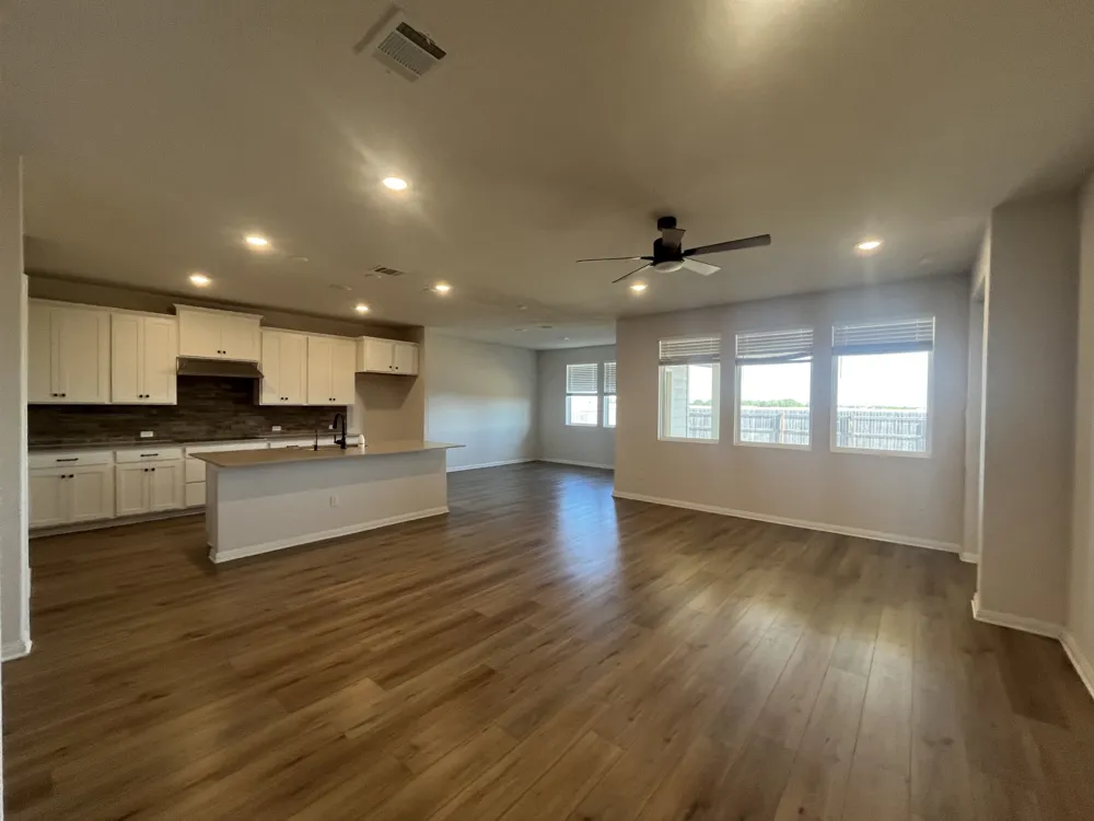 3008 Ottaviano Way Hutto, TX 78634