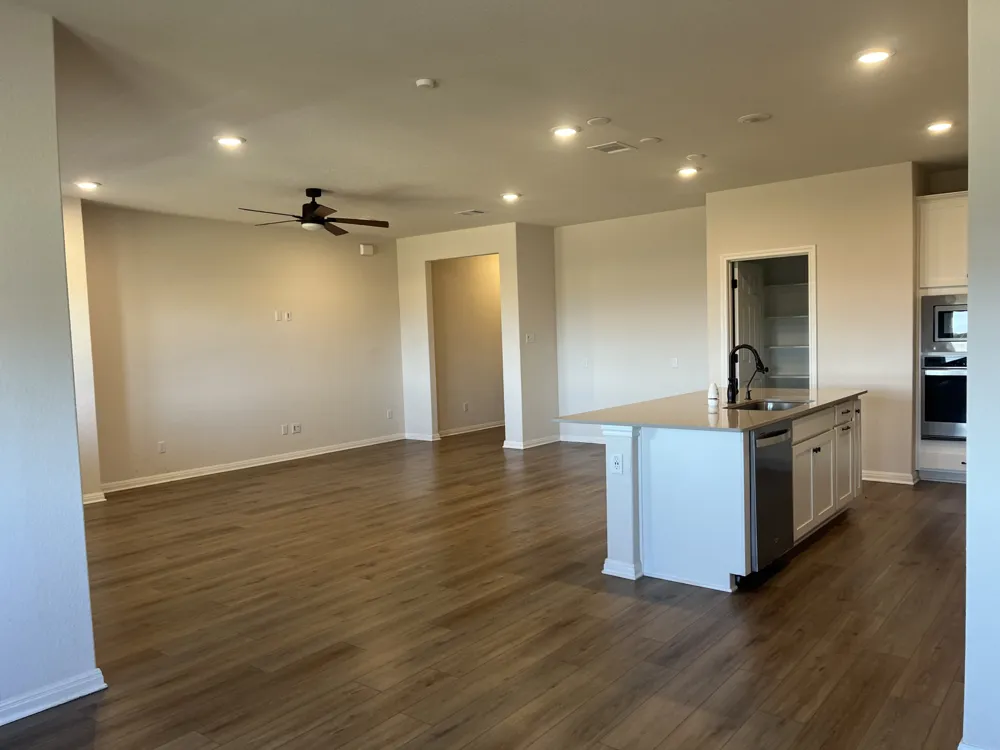 3008 Ottaviano Way Hutto, TX 78634