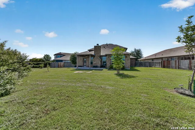 15950 Cardinal Pt Selma, TX 78154