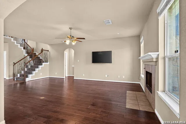 15950 Cardinal Pt Selma, TX 78154