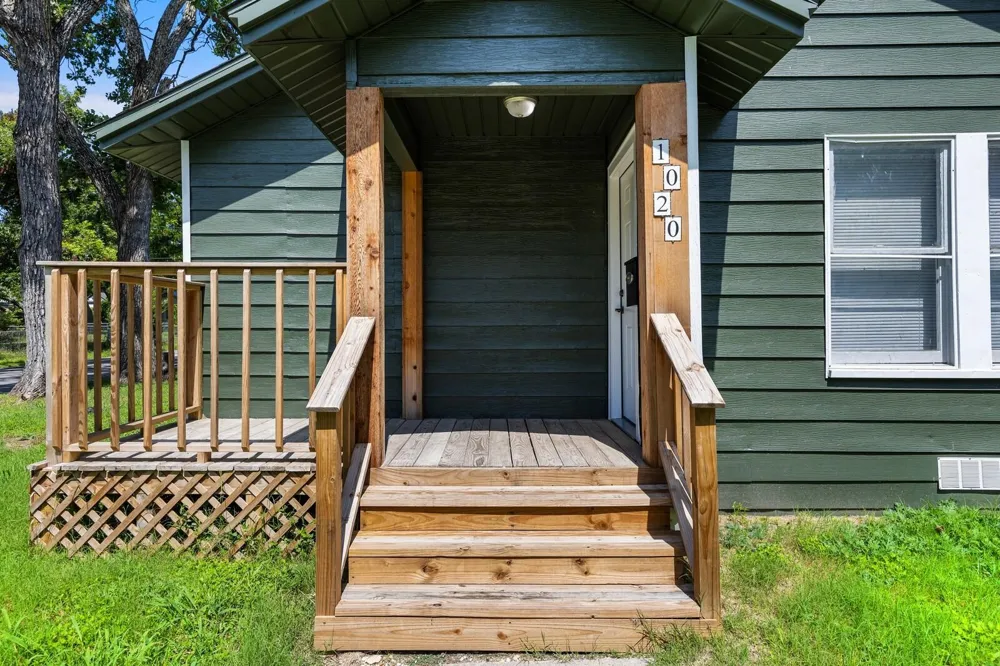 1020 S 23rd Temple, TX 76504