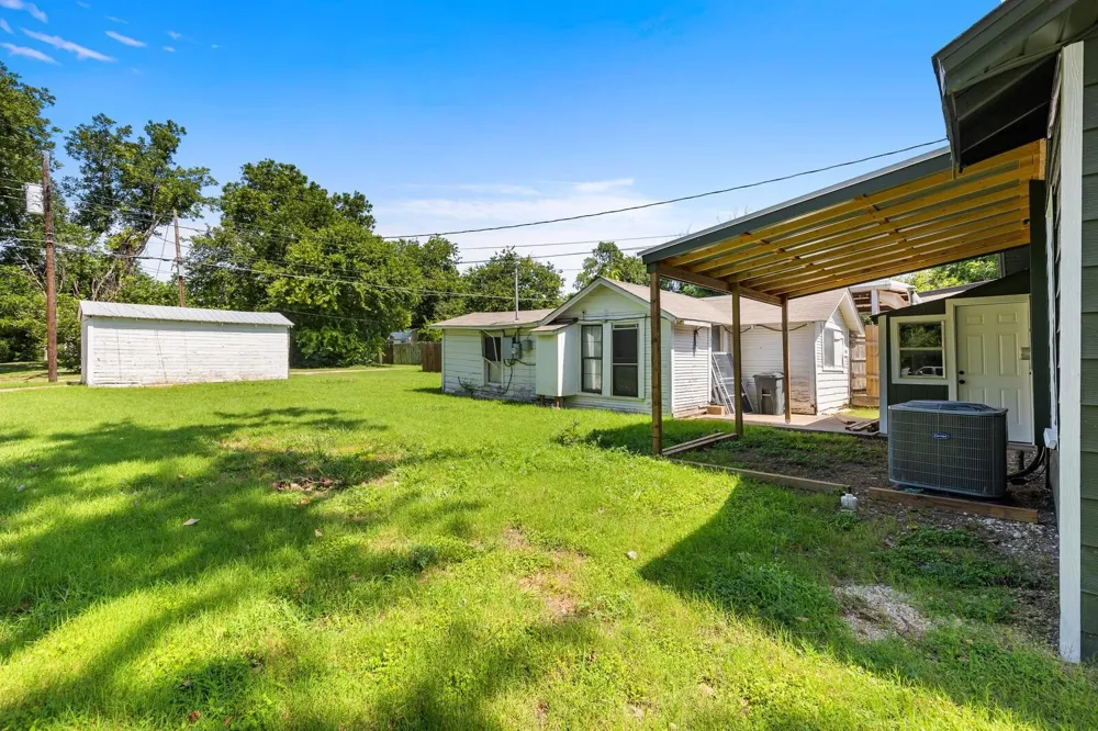 1020 S 23rd Temple, TX 76504