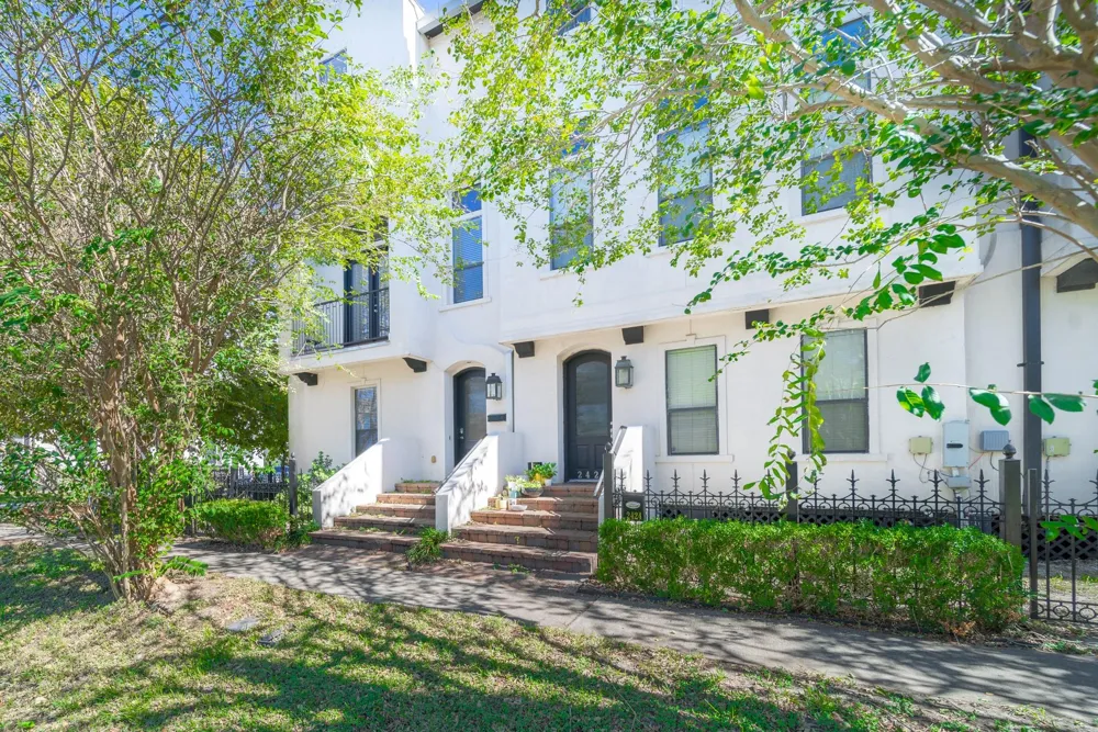 2426 Bevis Street Houston, TX 77008