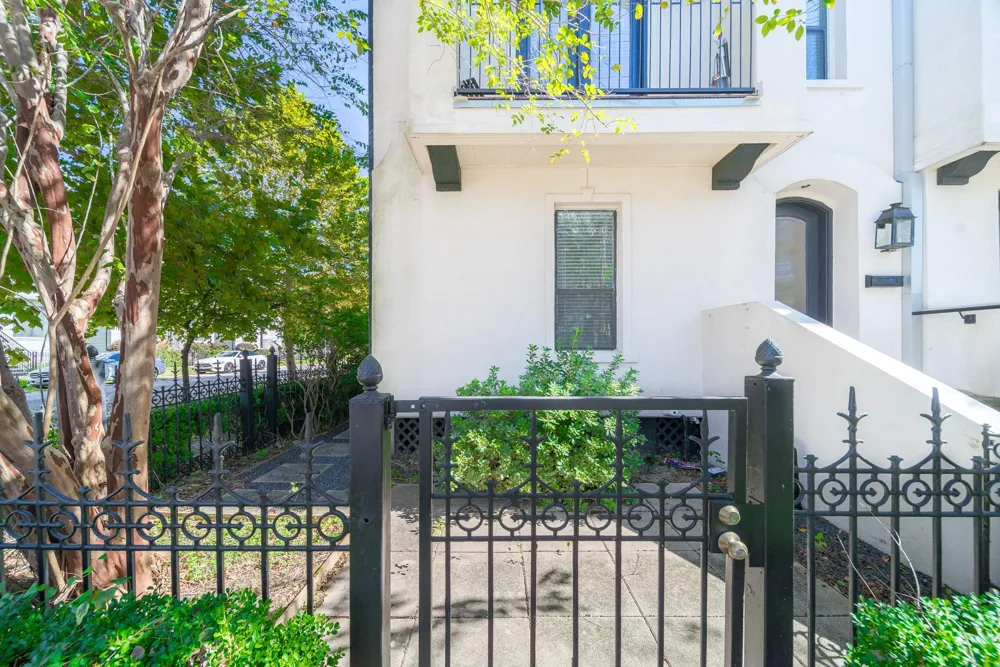 2426 Bevis Street Houston, TX 77008