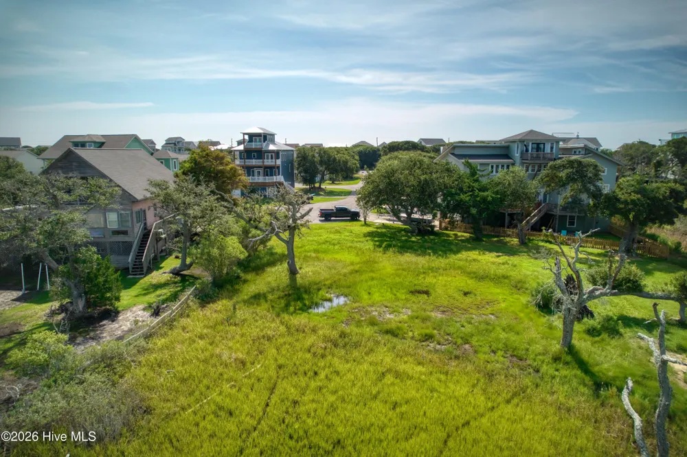 34 Oak Court Surf City, NC 28445