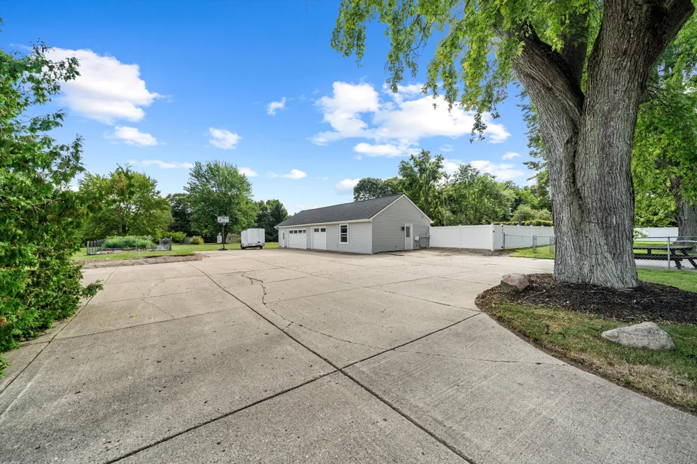 5580 Textile Road Ypsilanti Charter Township, MI 48197