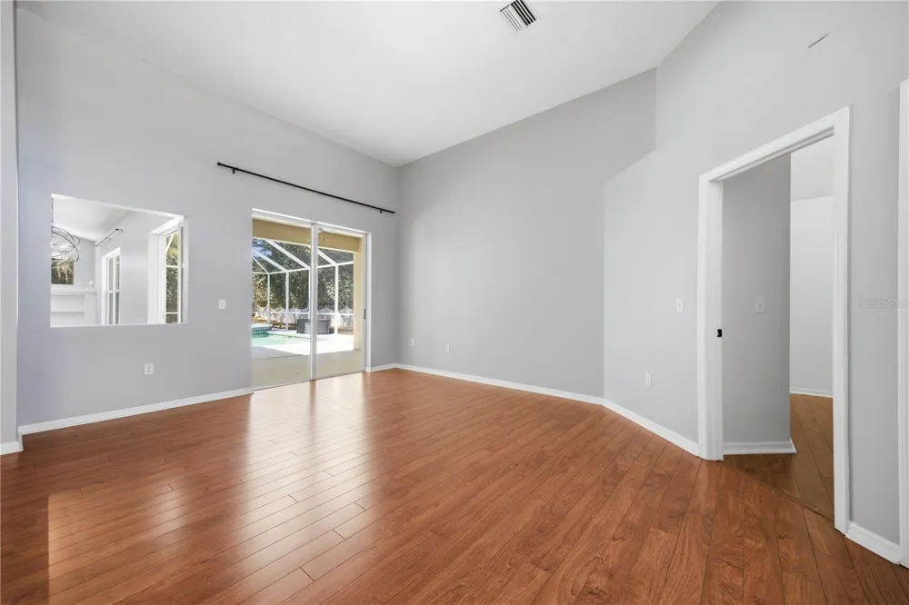 3209 PARTRIDGE POINT TRAIL Valrico, FL 33596