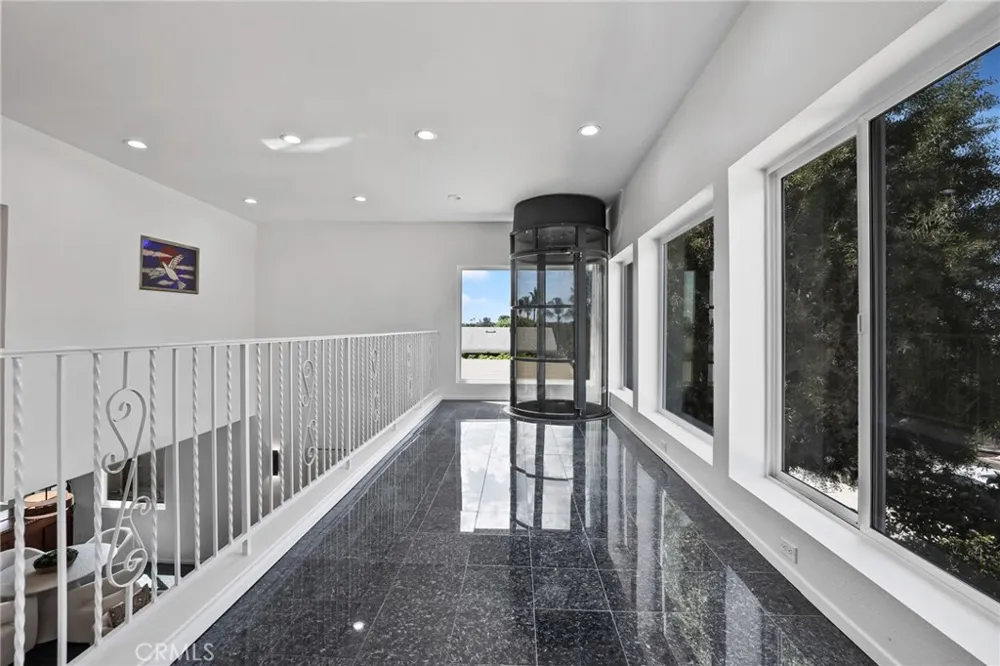 388 Flint Avenue Long Beach, CA 90814