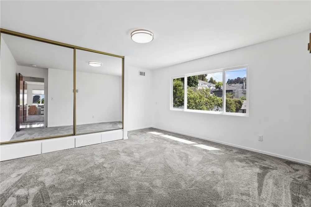 388 Flint Avenue Long Beach, CA 90814