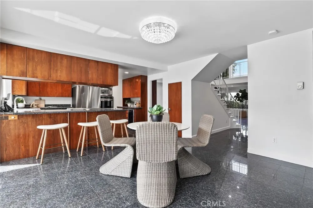 388 Flint Avenue Long Beach, CA 90814