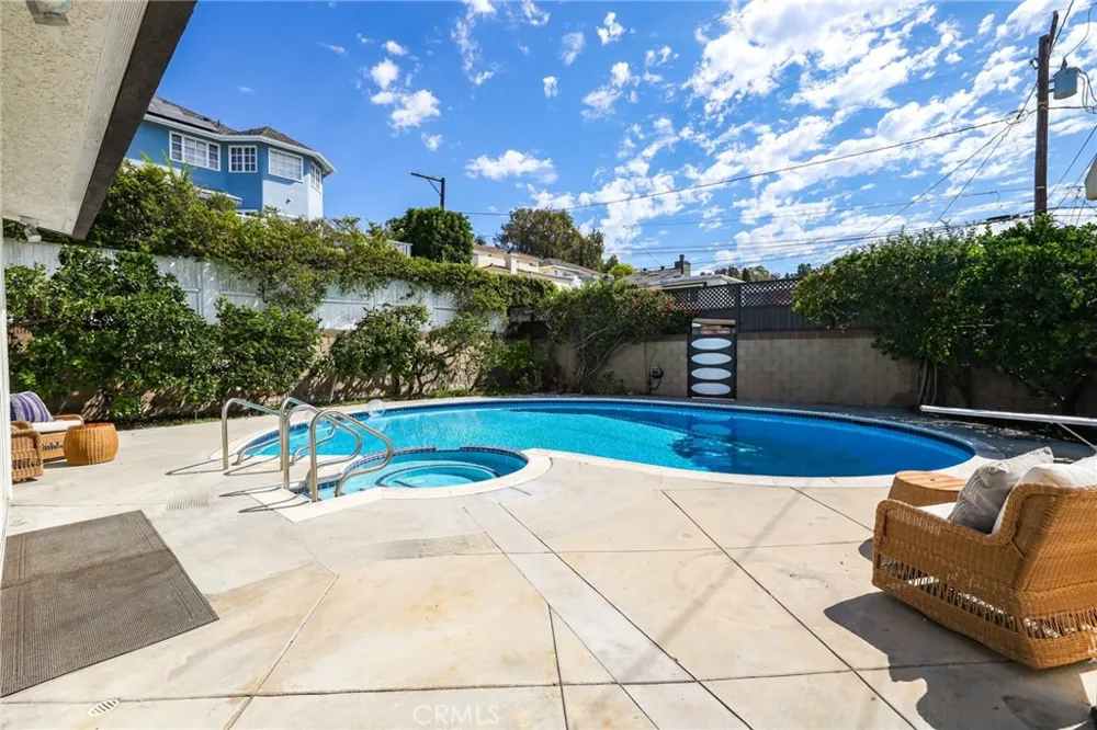 388 Flint Avenue Long Beach, CA 90814