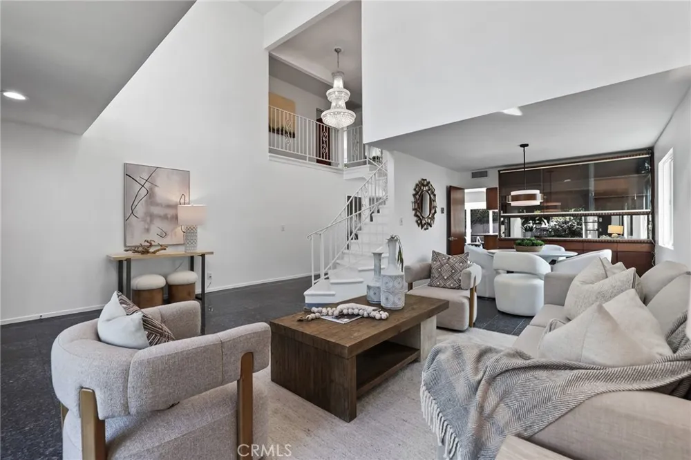 388 Flint Avenue Long Beach, CA 90814
