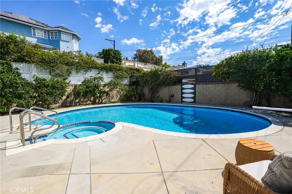 388 Flint Avenue Long Beach, CA 90814