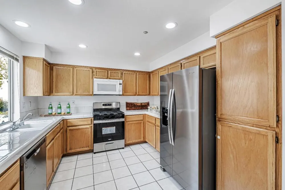 38964 Swordfish Fremont, CA 94536
