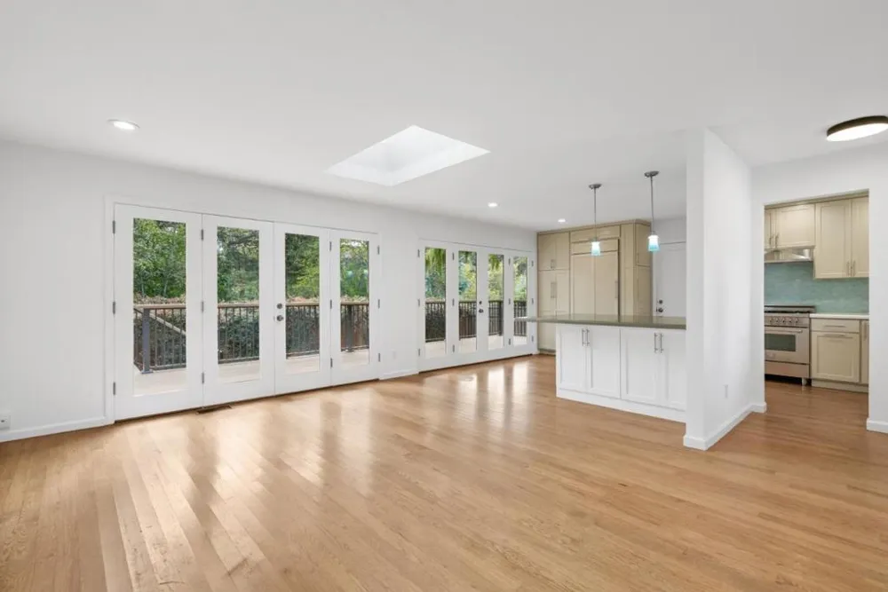 1435 Eastcrest Court Santa Cruz, CA 95062