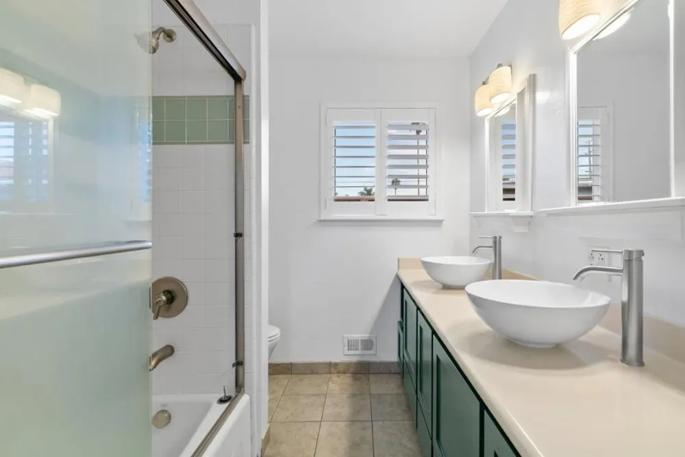 1435 Eastcrest Court Santa Cruz, CA 95062