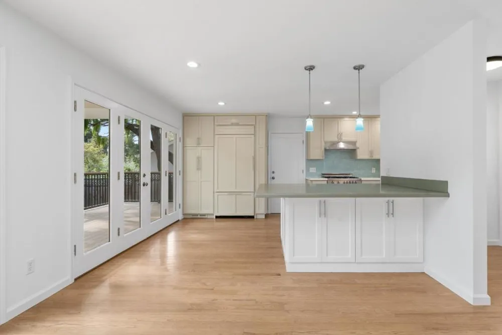 1435 Eastcrest Court Santa Cruz, CA 95062