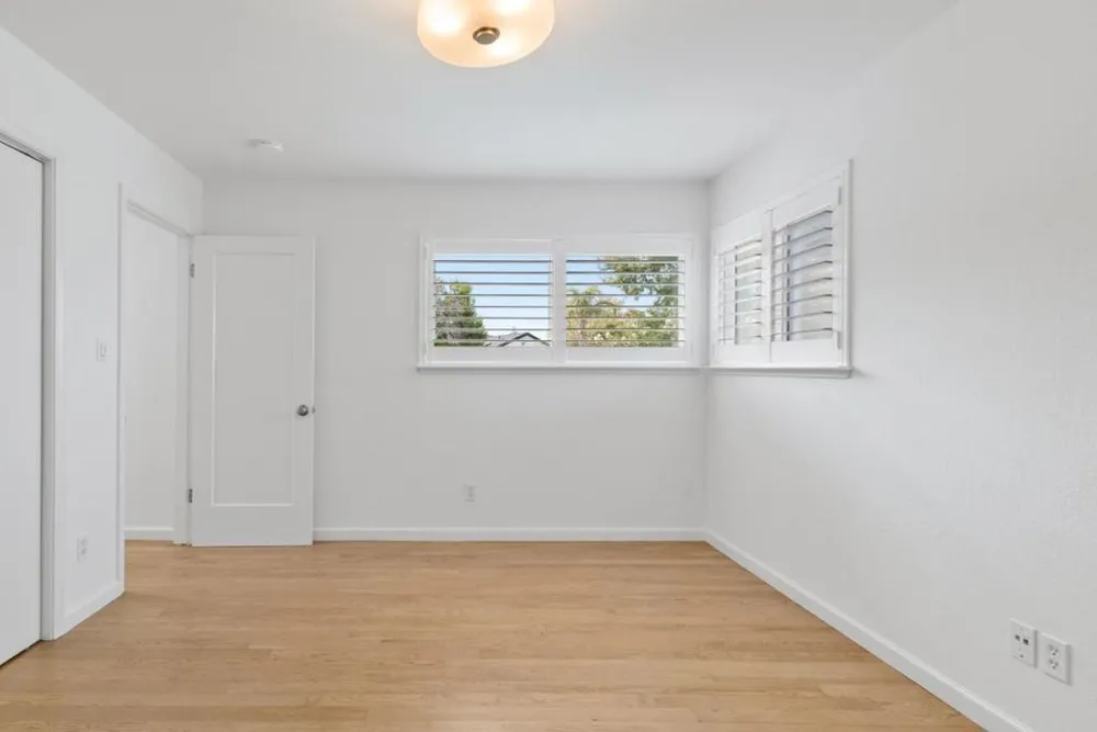 1435 Eastcrest Court Santa Cruz, CA 95062