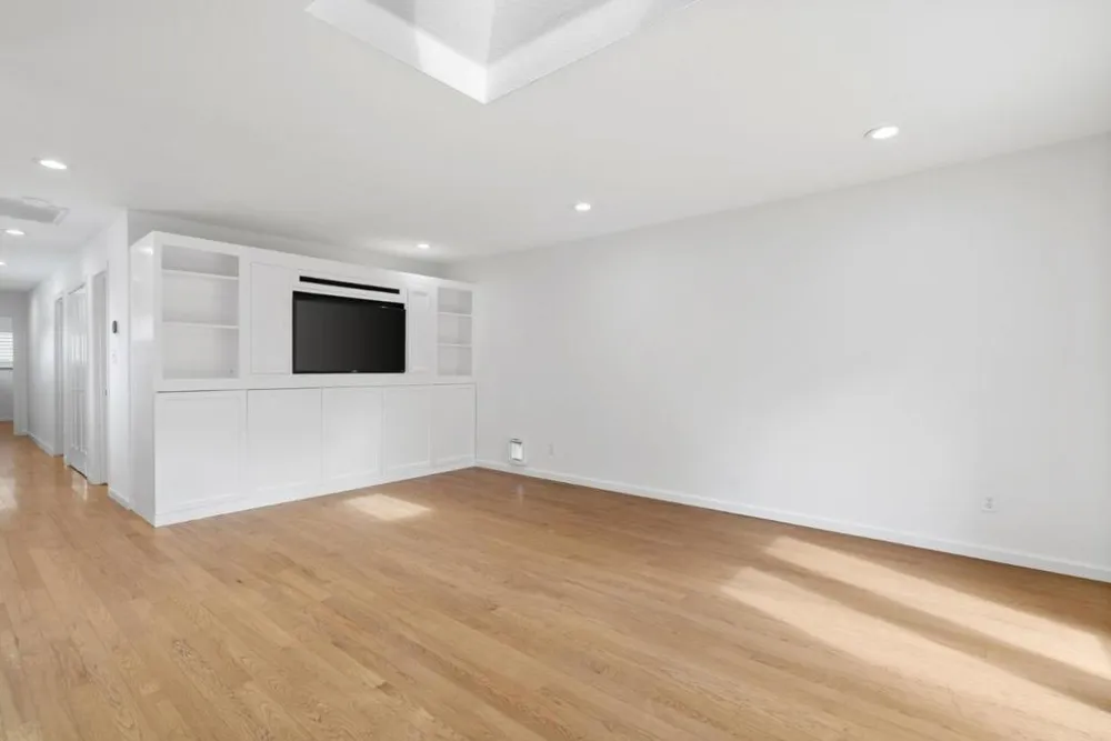 1435 Eastcrest Court Santa Cruz, CA 95062