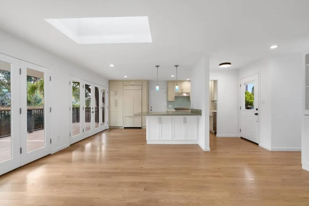 1435 Eastcrest Court Santa Cruz, CA 95062
