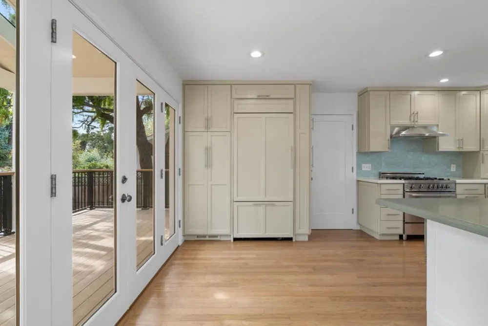 1435 Eastcrest Court Santa Cruz, CA 95062