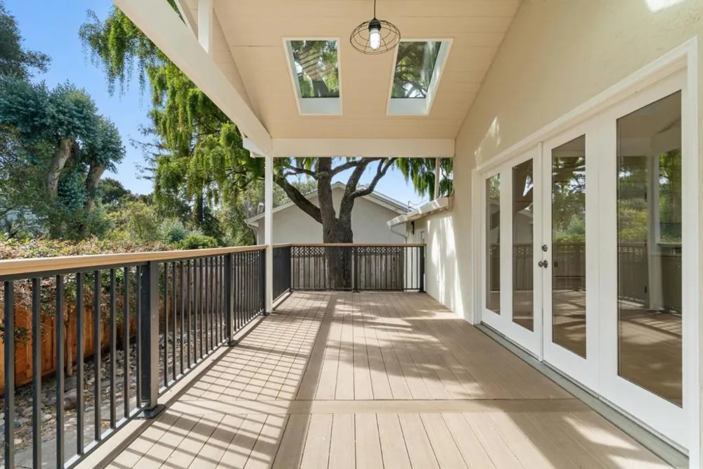 1435 Eastcrest Court Santa Cruz, CA 95062