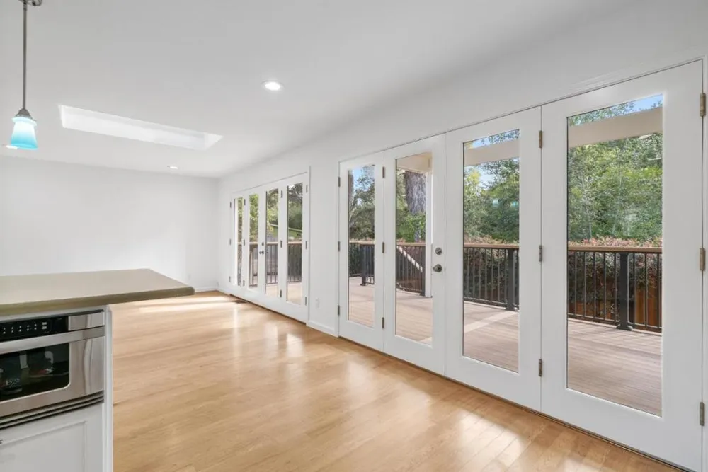 1435 Eastcrest Court Santa Cruz, CA 95062