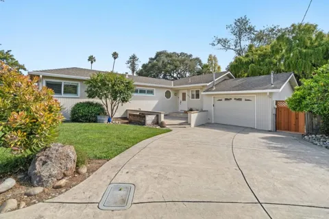1435 Eastcrest Court