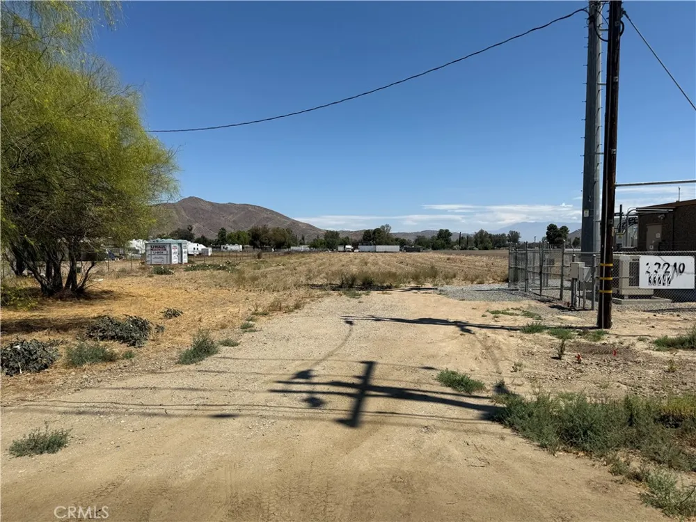 Olive Winchester, CA 92596