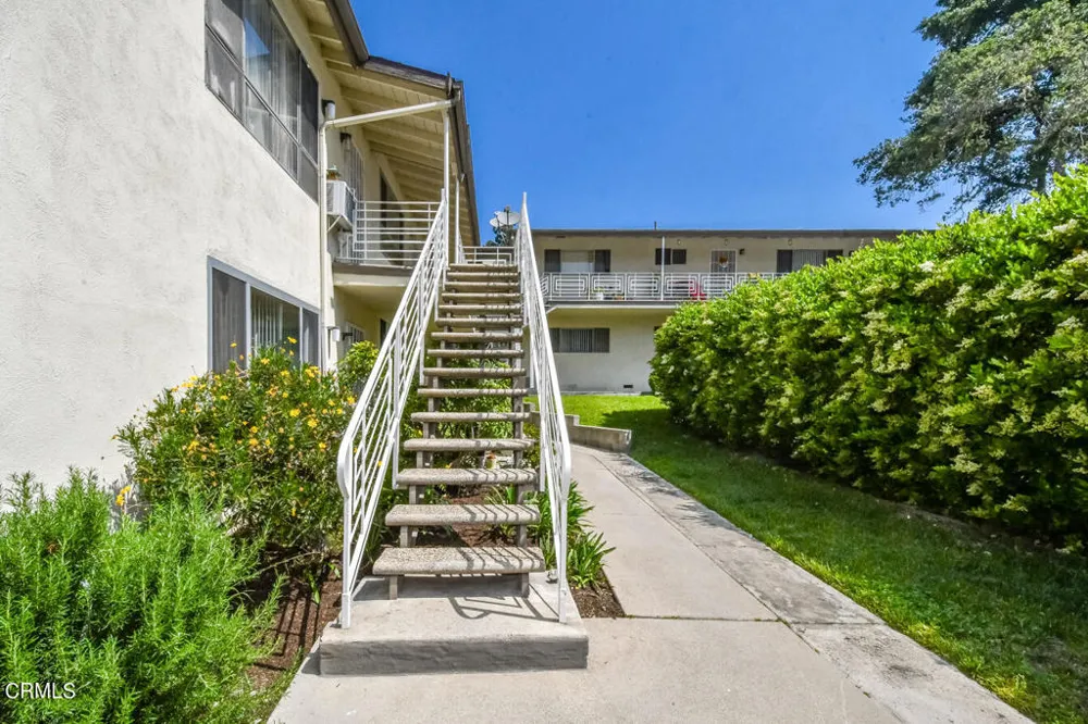 2705 Piedmont Avenue #2 Montrose, CA 91020