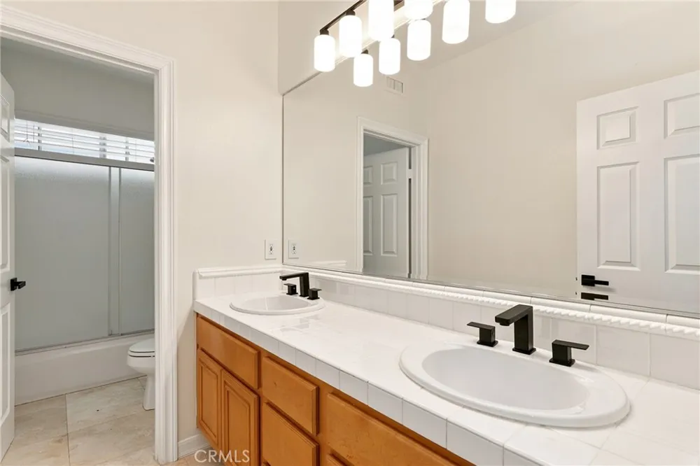 23121 Fairfield Mission Viejo, CA 92692