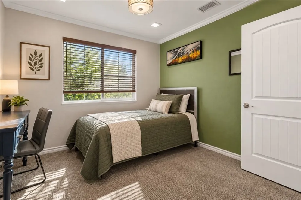 6924 Gaviota Avenue Van Nuys, CA 91406