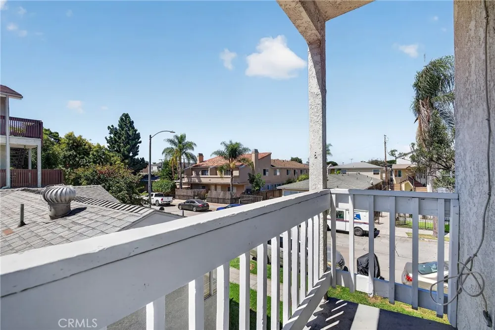 1140 Molino #1 Long Beach, CA 90804