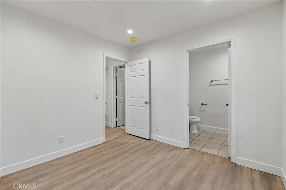1140 Molino #1 Long Beach, CA 90804