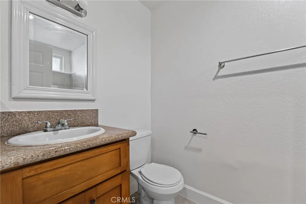 1140 Molino #1 Long Beach, CA 90804