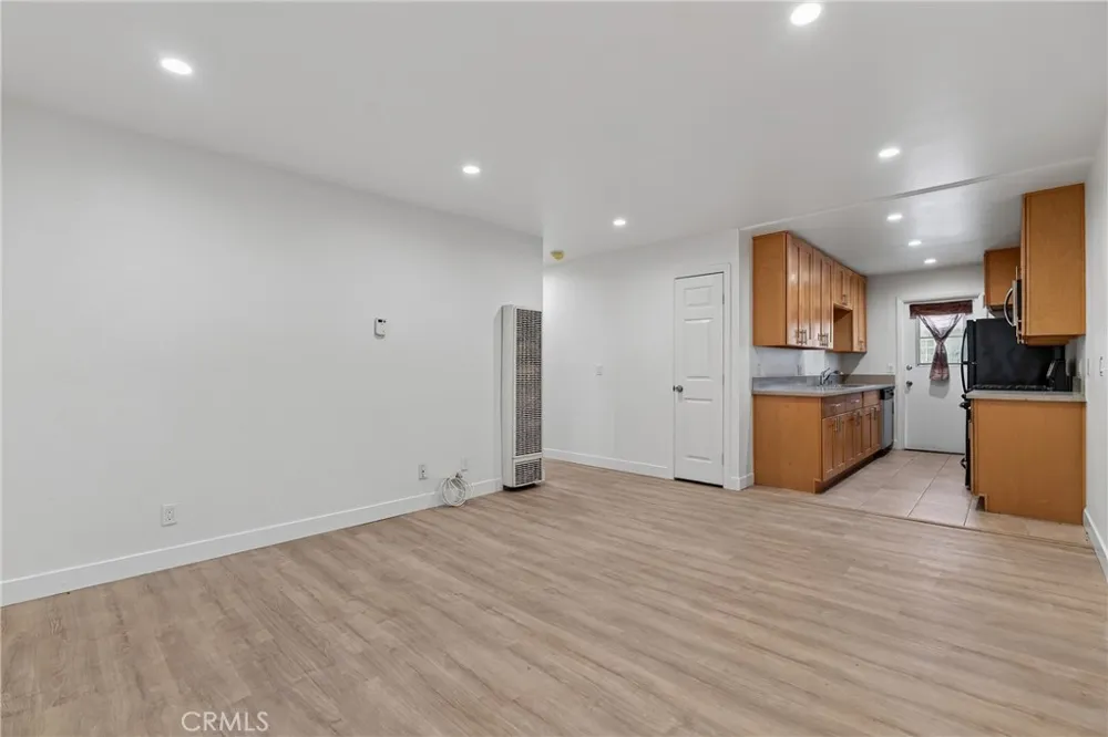 1140 Molino #1 Long Beach, CA 90804