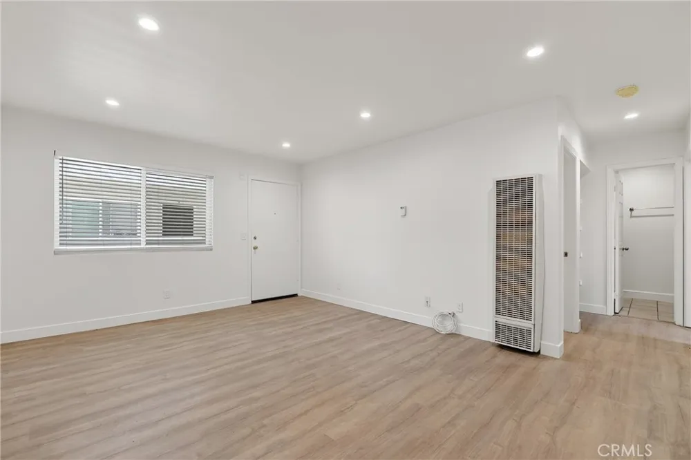 1140 Molino #1 Long Beach, CA 90804