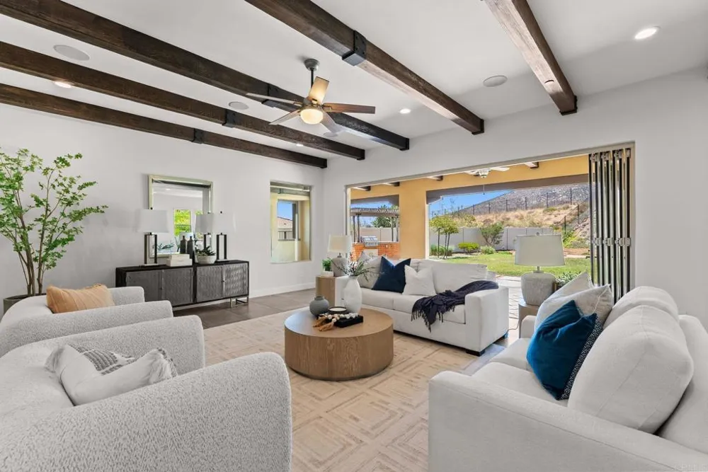446 Via Maggiore Chula Vista, CA 91914