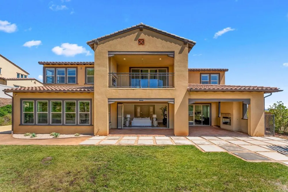 446 Via Maggiore Chula Vista, CA 91914