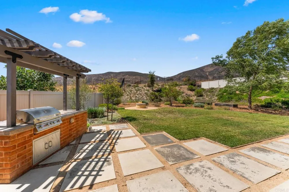 446 Via Maggiore Chula Vista, CA 91914
