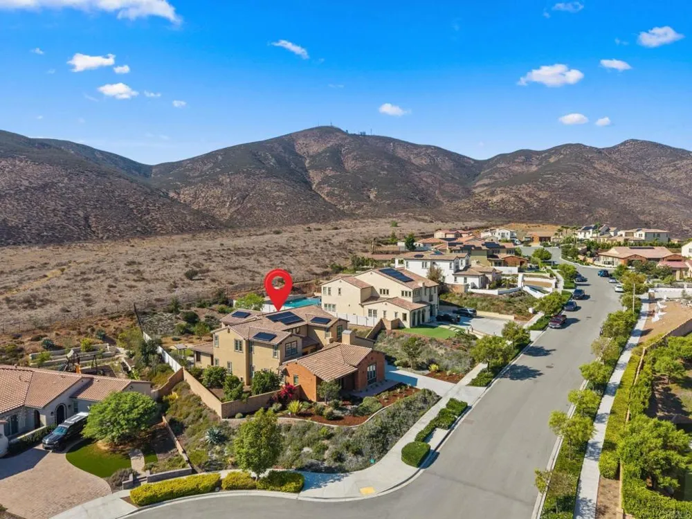 446 Via Maggiore Chula Vista, CA 91914