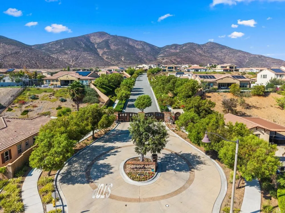 446 Via Maggiore Chula Vista, CA 91914