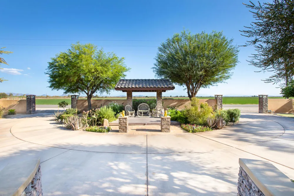 9645 4th Avenue Blythe, CA 92225