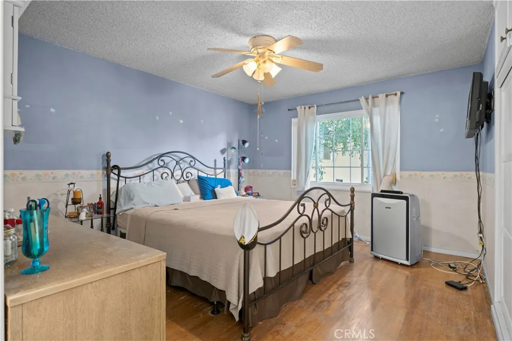 317 S Gardenglen Street West Covina, CA 91790
