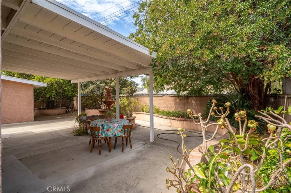 317 S Gardenglen Street West Covina, CA 91790