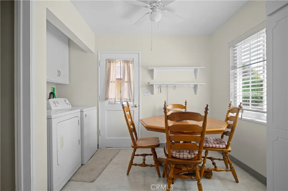 317 S Gardenglen Street West Covina, CA 91790