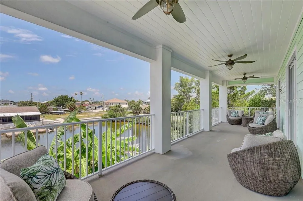 4389 5TH ISLE DRIVE Hernando Beach, FL 34607