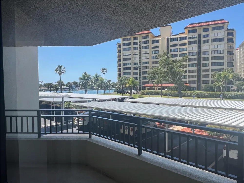 690 ISLAND WAY #208 Clearwater, FL 33767